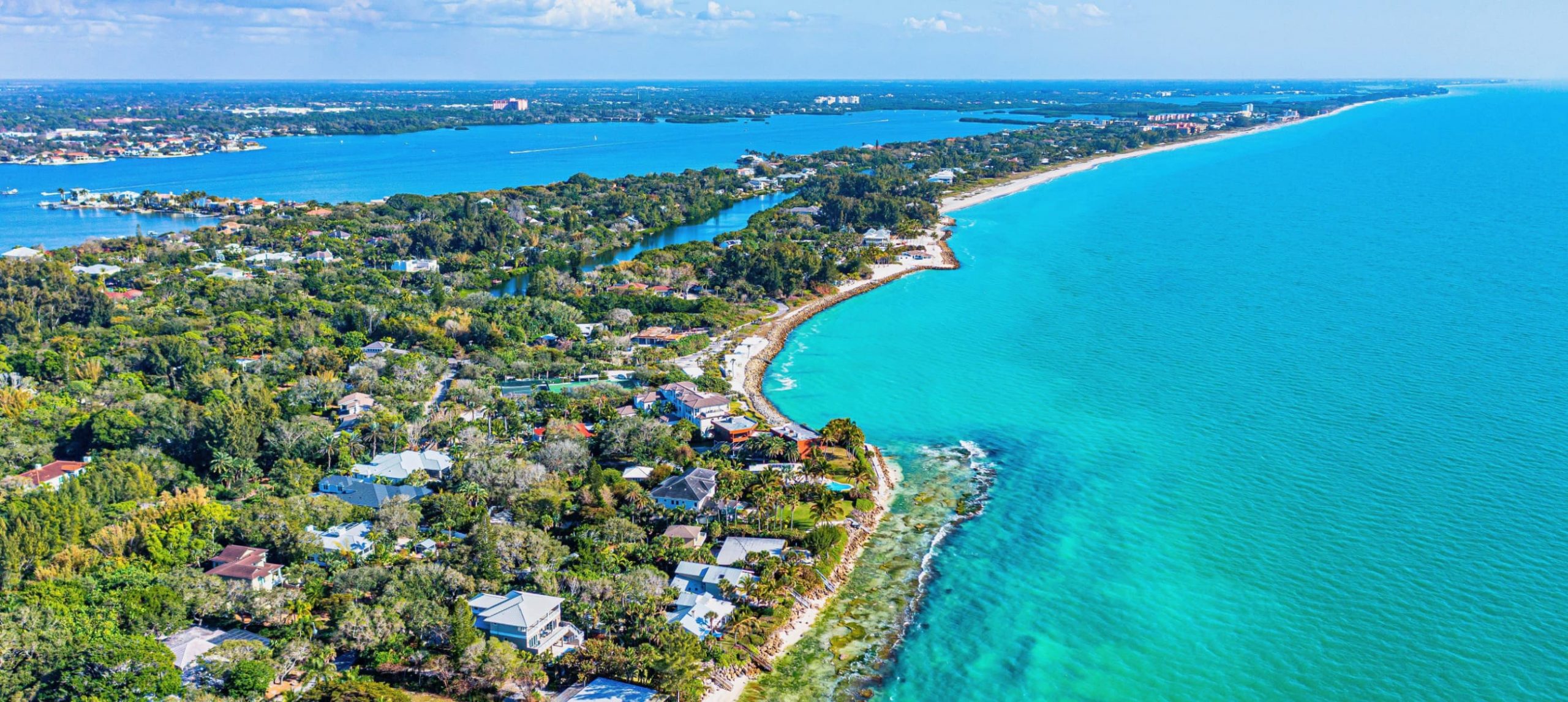 What beach has the clearest water in the US