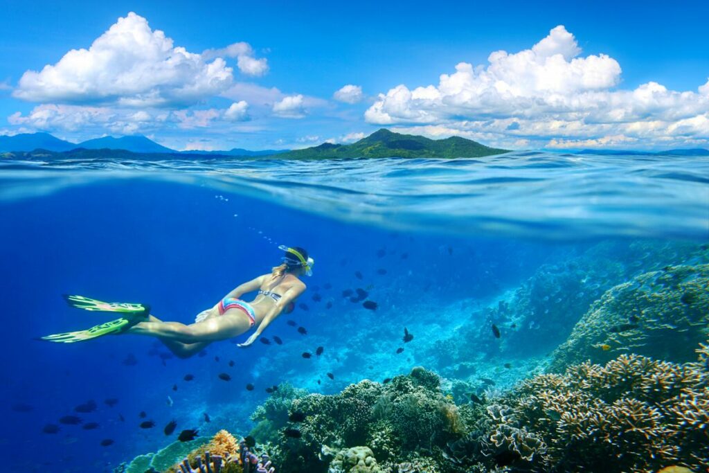 What beach has the clearest water in the US - exploring