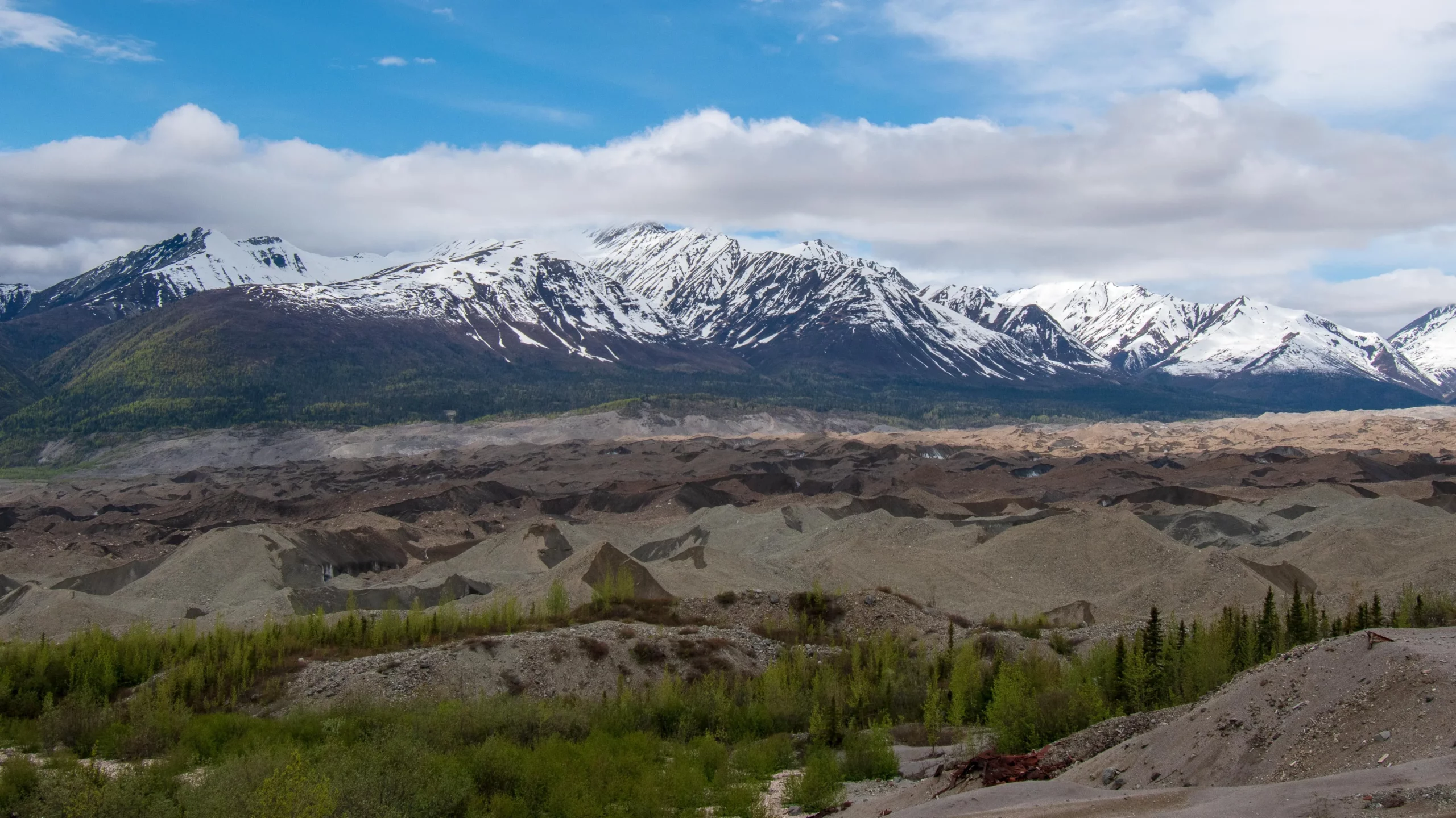 Exploring the Majesty: What is the Largest US National Park?